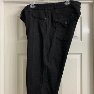 d. jeans Women's Black Capri Pants, Size 20W